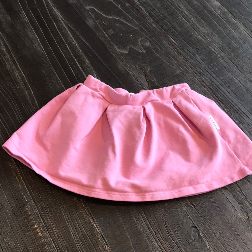 Girl’s skirt